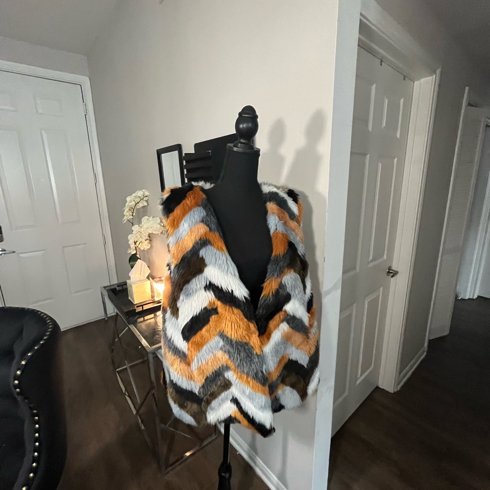 Forever 21 Plus , Fur Vest